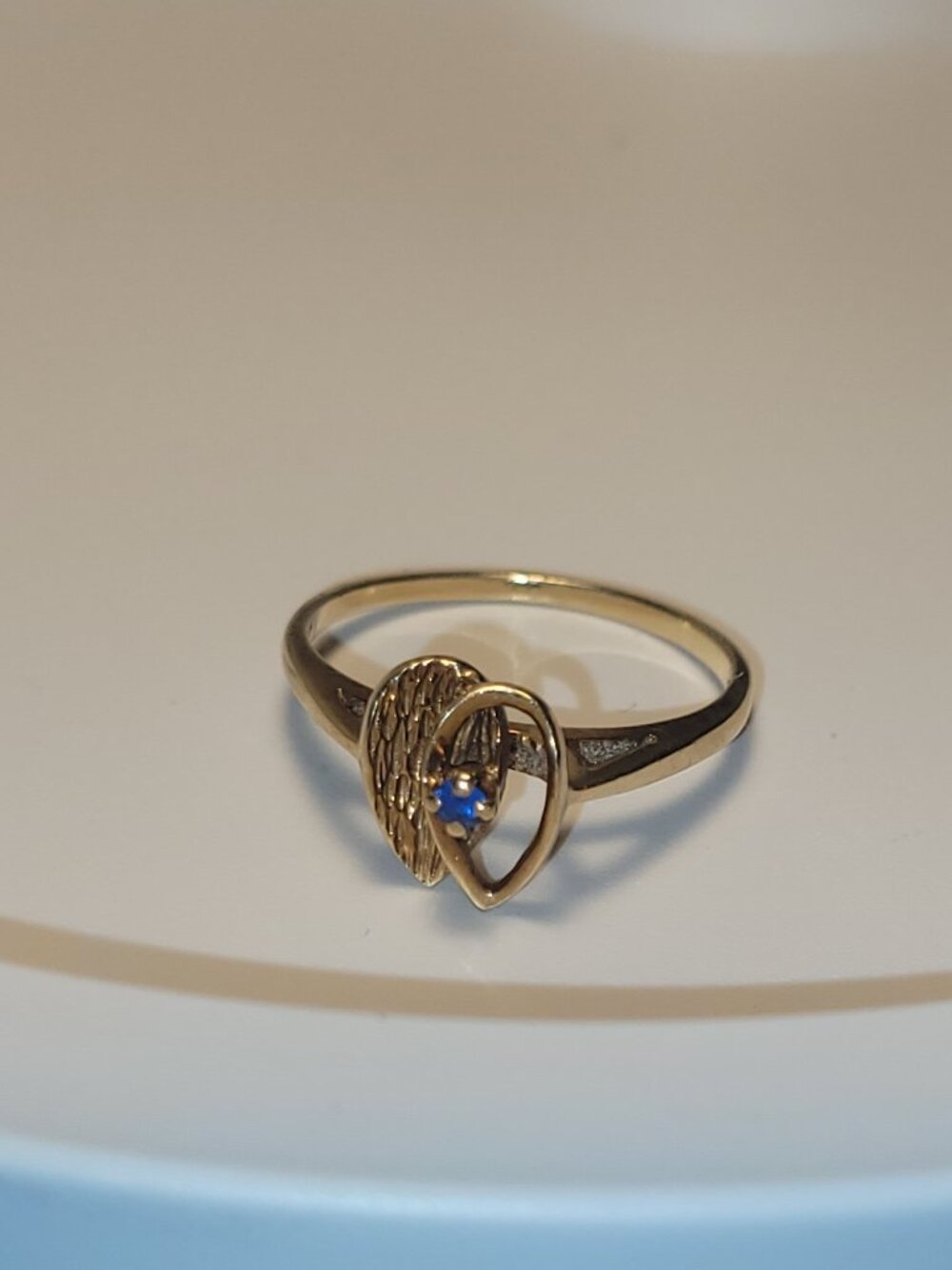 Blue Spinel Stone Gold Vintage Ring 10k Yellow Gold